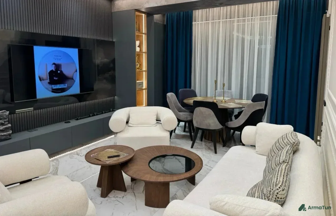 Cover photo: Designer apartment at Komitas 59 avenue