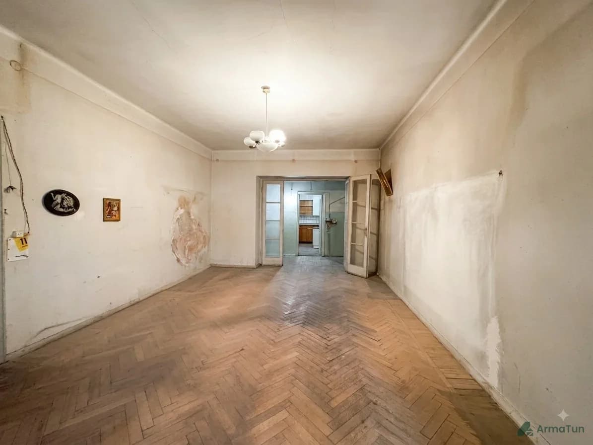 Заглавное фото: Продаётся коммерческое помещение на проспекте Баграмяна