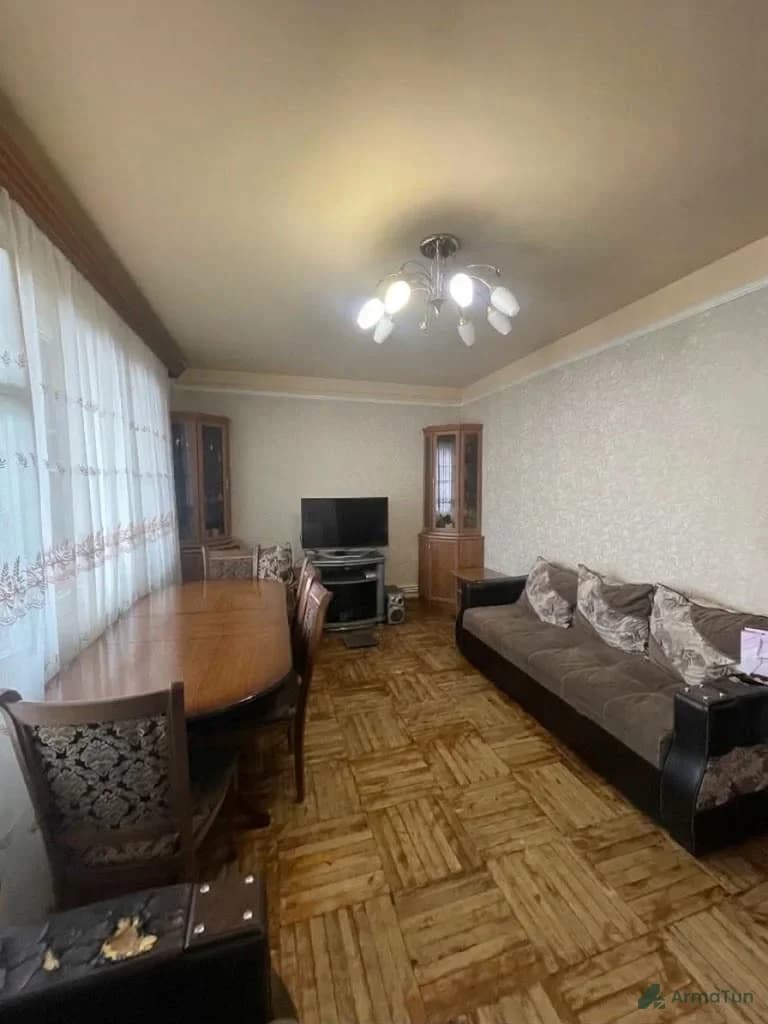 Заглавное фото: Продаётся 3-комнатная квартира на улице Зоравар Андраник