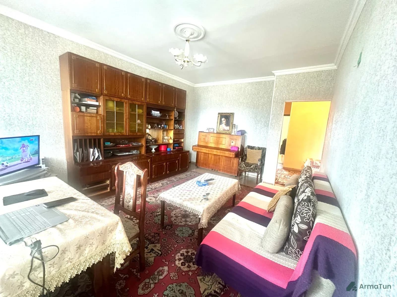 Cover photo: FOR SALE: APARTMENT ON LUKASHIN STREET