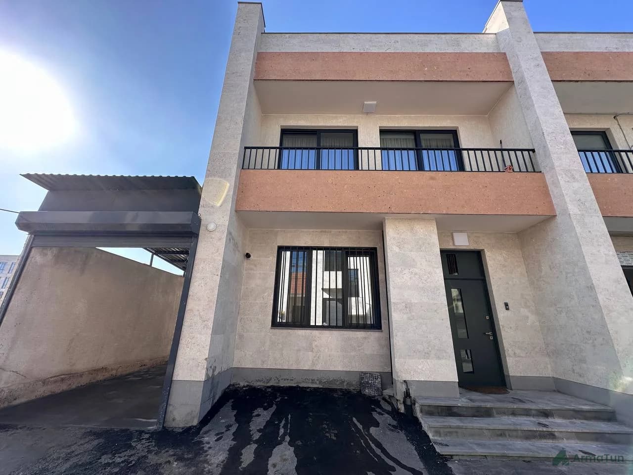 Cover photo: Four-story townhouse for sale