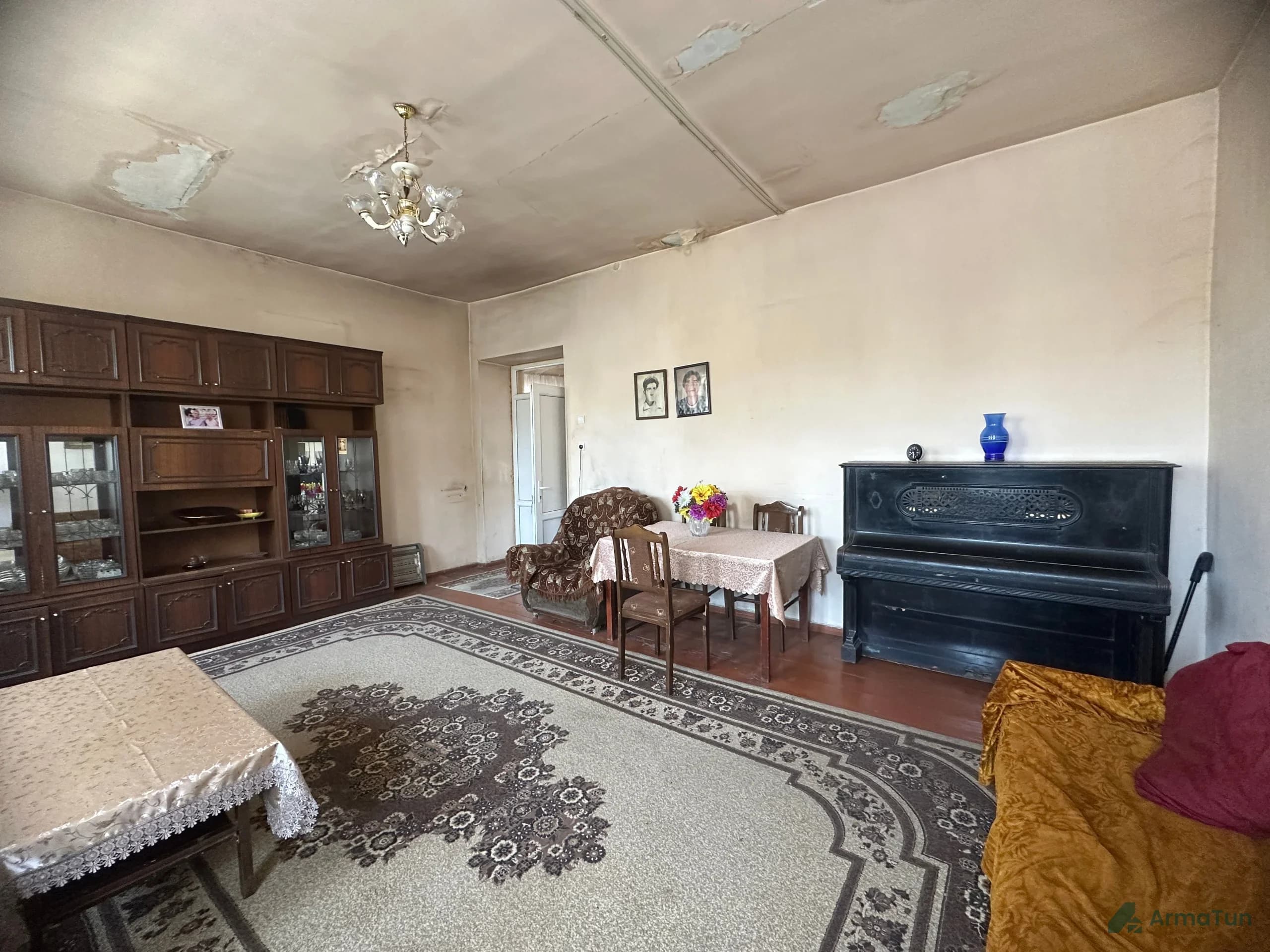 Cover photo: House for sale in Ajapnyak with large land plot and additional development potential