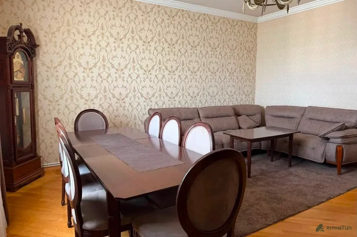 Apartment for sale on Tigran Mets Avenue