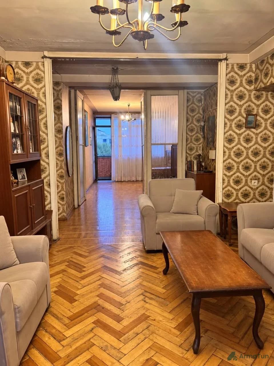 Заглавное фото: Продается 2-комнатная квартира в Центре, на улице Кохбаци